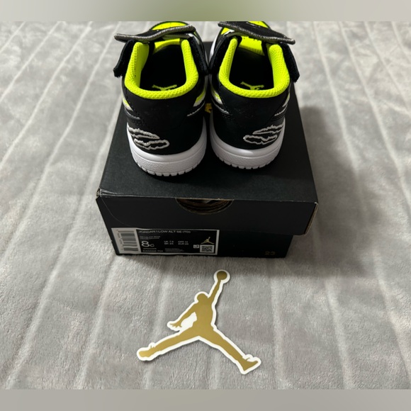 Jordan 1 Alt SE (TD) Size 8C - Picture 4 of 7